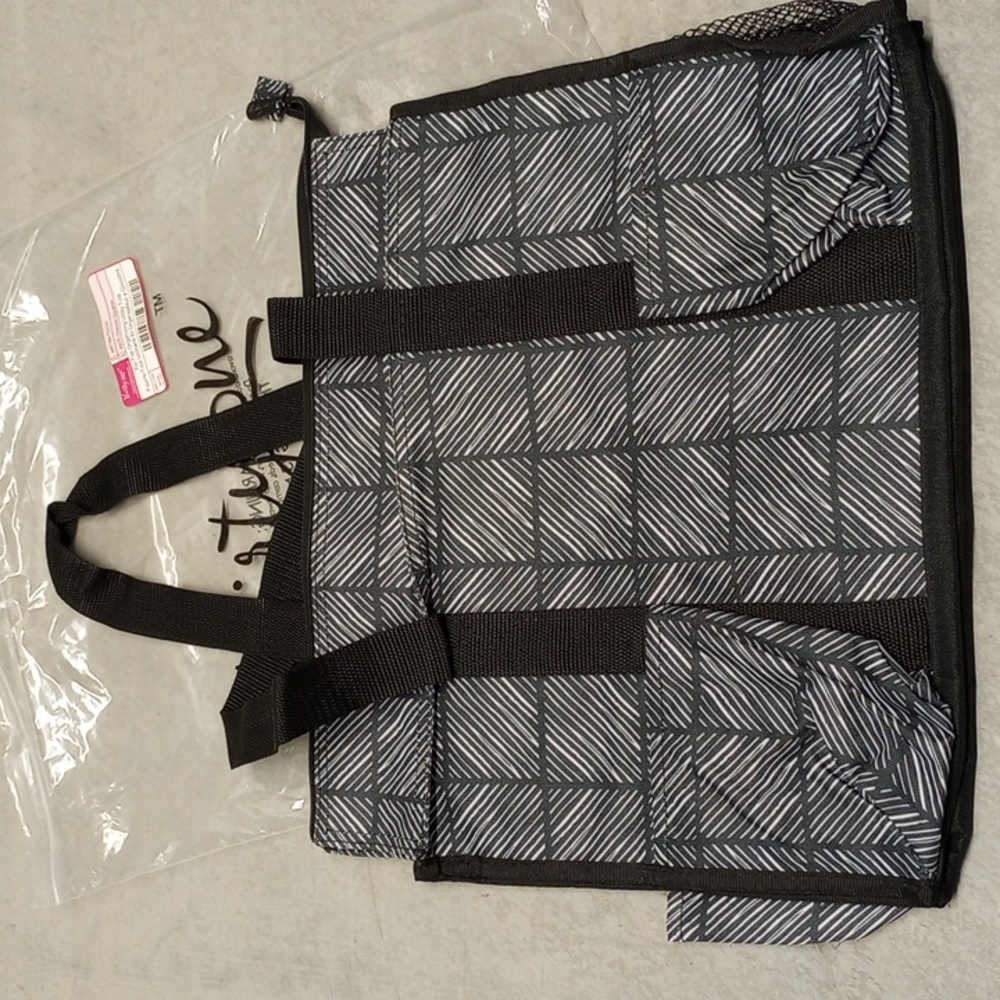 Thirty One Zip Top Organizing tote